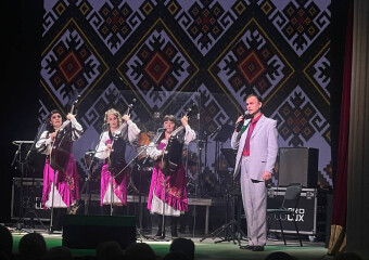 Тріо бандуристок «Вишиванка», концертний ансамбль «Чураївна» та солісти презентували програму «Мелодії осені»