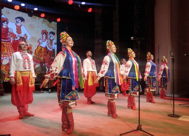 "Відкриті серця" за участю пісенно-танцювального ансамблю "Полтава"