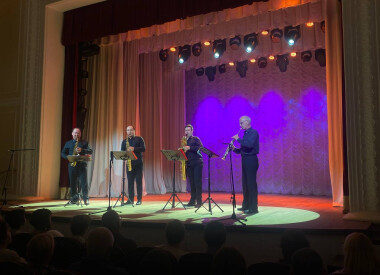 Київський квартет саксофоністів виступив у філармонії з програмою «Saxomania»