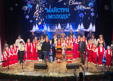 На сцені філармонії відбулася концертна програма учасників проєкту «Майстри і молодь»