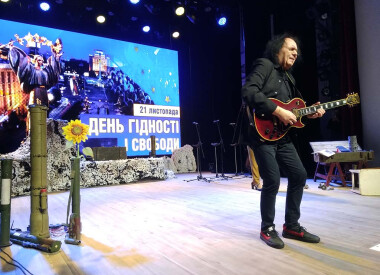 Блокпост, заслужена артистка України Наталія Іванченко до дня Гідності і Свободи