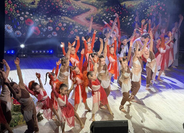 Маленькі глядачі відвідали прем'єру проєкту «Зіркові пригоди Капітошки»