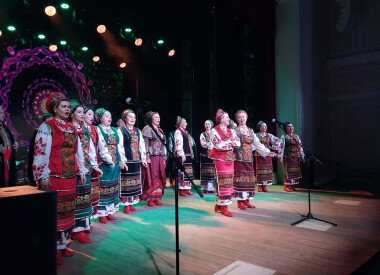 Концертна програма до 100-річчя від дня народження хореографа Ніни Уварової.