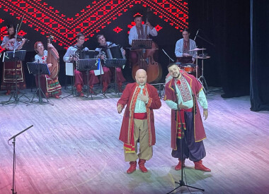 Звучали пісні, багаті іменами