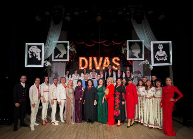 «DIVAS»: пані та панни отримали філармонійний дарунок