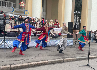 Пісенно-танцювальний ансамбль «Полтава» взяв участь в обласному різдвяному фестивалі