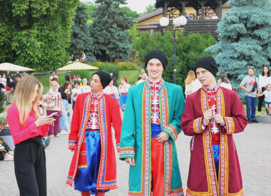 Концерт на Білій альтанці