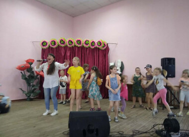 Мандруючи Україною (Полтавська загальноосвітня школа №2)