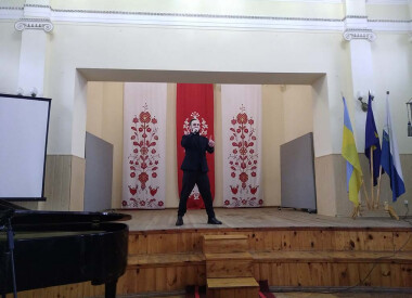 «Поезія – це завжди неповторність. Шляхами творчості Ліни Костенко».