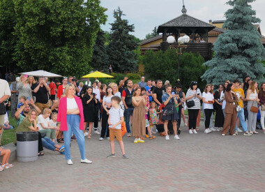 Концерт на Білій альтанці