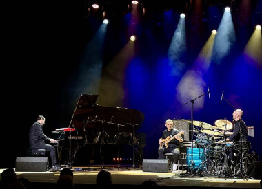 Велика джазова подія у філармонії: концерт JAZZ TRIO USEIN BEKIROV
