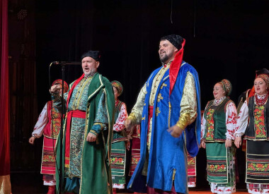 Козацька стихія: пісенно-танцювальний ансамбль «Полтава» представив програму напередодні Дня захисників і захисниць України