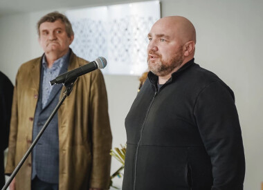 У Полтавській обласній раді відкрили меморіальну дошку на честь розвідника Віталія Кабачка