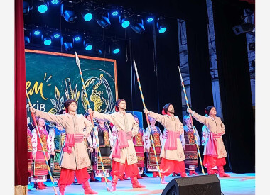 У Полтавській обласній філармонії відбулися урочистості напередодні Дня працівників освіти