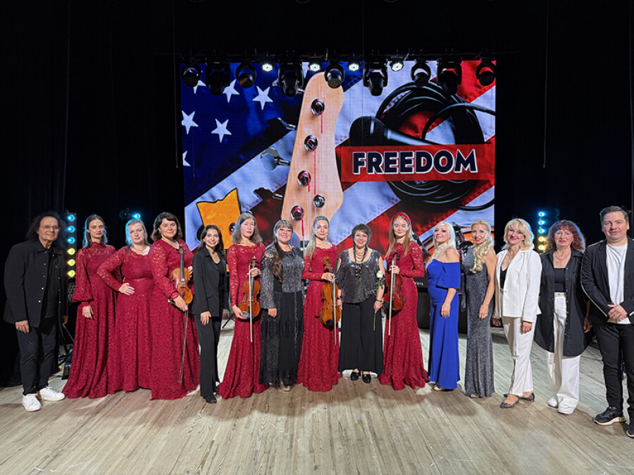 Концерт «Freedom. Музичний світ по-американськи» вдруге пролунав для освітян Полтавщини