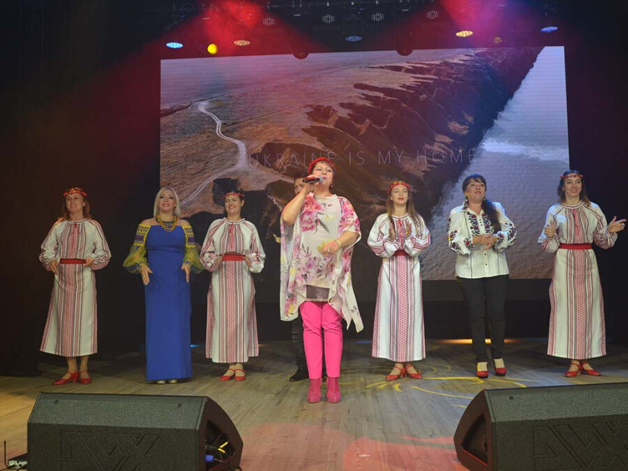 Мандруючи Україною